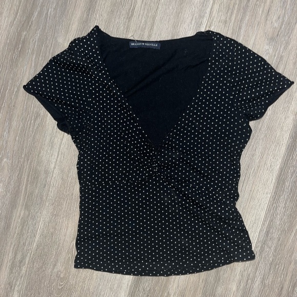 Brandy Melville Black and White Polka Dot Short Sleeve Top - Picture 1 of 2